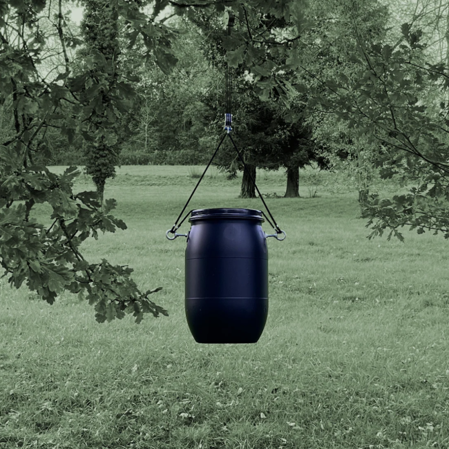 Mobilne nęcisko 60 l zdalnie sterowany paśnik